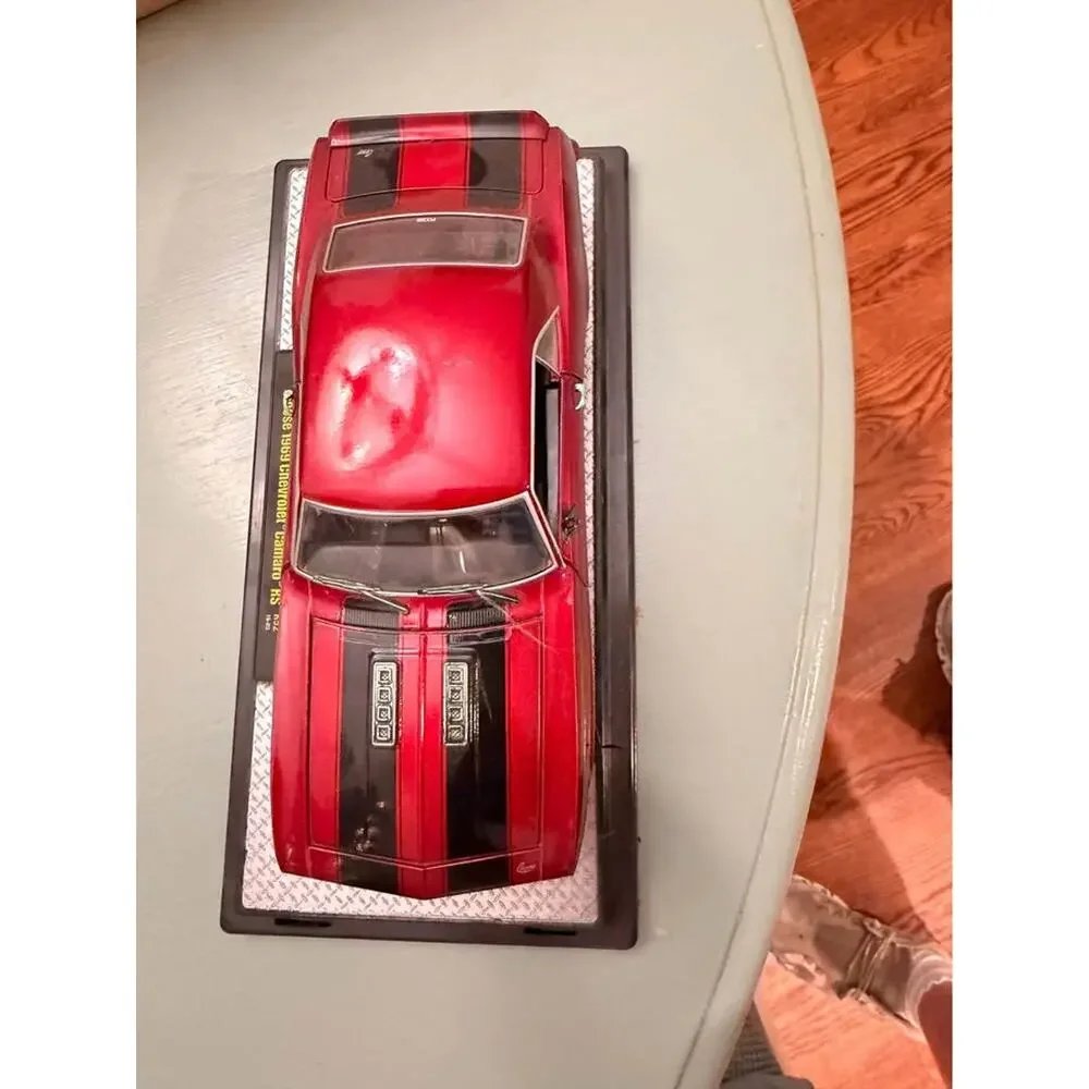 chevrolet red diecast